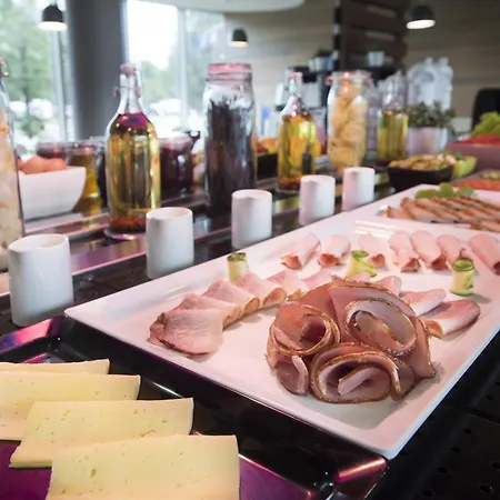 Campanile Centrum Hotel 3*