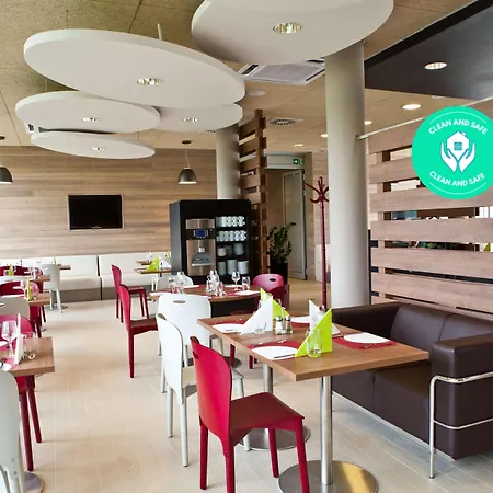 Campanile Centrum Hotel 3*