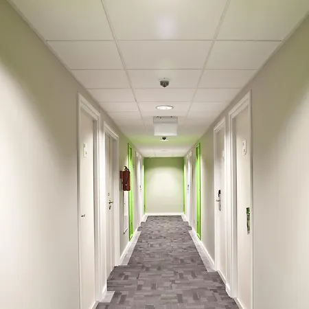 Campanile Centrum Hotel 3*