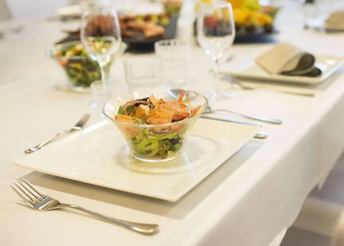 酒店 弗罗茨瓦夫中枢钟楼酒店 3*