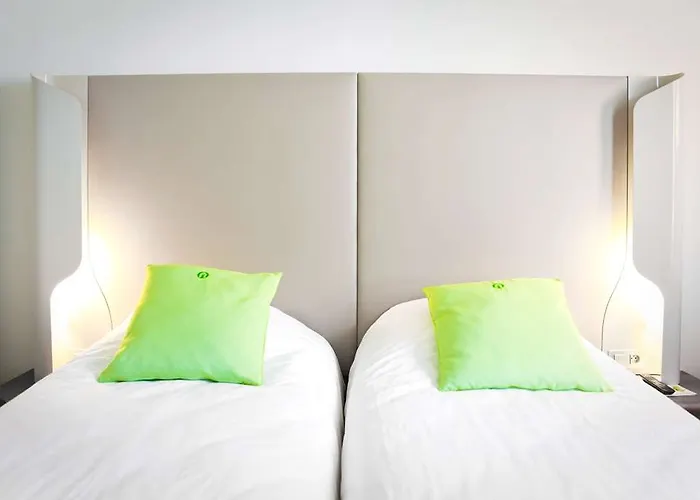 弗罗茨瓦夫中枢钟楼酒店 弗罗茨瓦夫