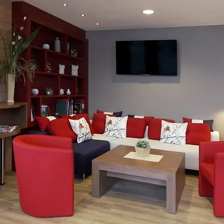 Campanile Centrum فندق