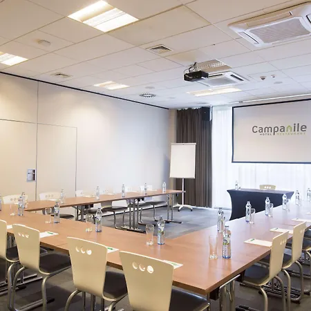 Campanile Centrum Отель