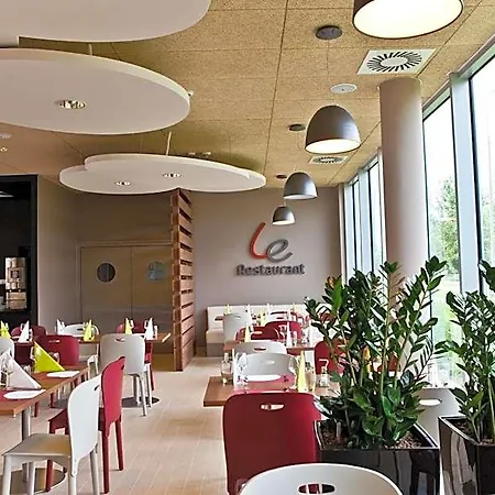 Hotel Campanile Centrum 3*