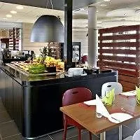 Campanile Centrum فندق