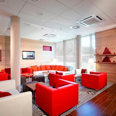 فندق Campanile Centrum 3*