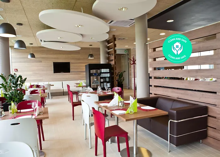 Campanile Centrum Hotel 3*