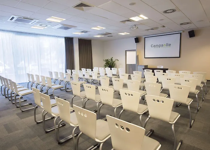 Hotel Campanile Centrum 3*